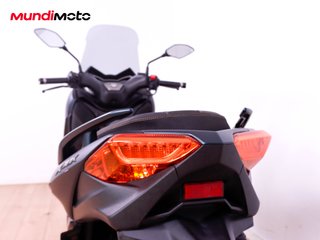 YAMAHA X-MAX 125 TECH MAX