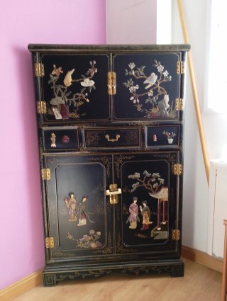 Mueble Rinconera Chino