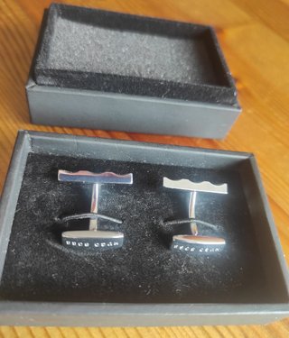 Accesorios Hugo Boss (4) nuevos a estrenar