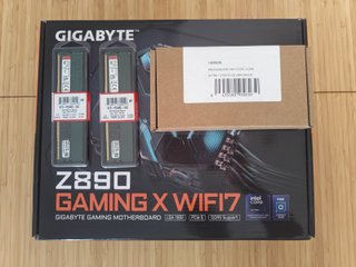 Combo Placa Base GIGABYTE Z890 + CPU Intel Core Ul