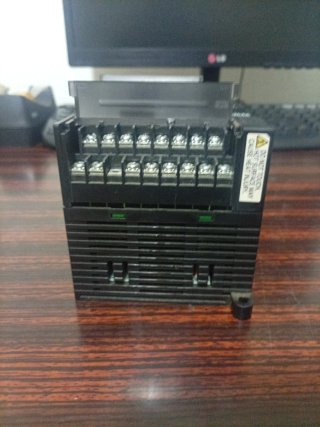 Autómata Programable Omron SYSMAC CP1L-J