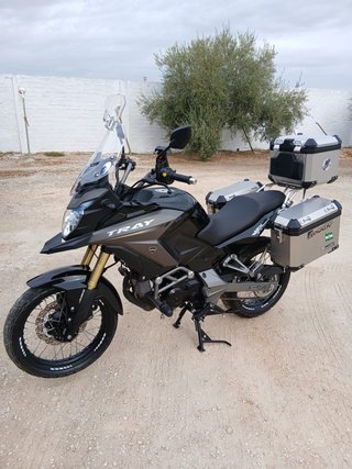 Motor Hispania 125cc Adventure