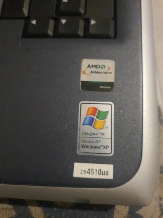 Ordenador portátil HP antiguo