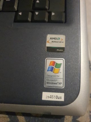 Ordenador portátil HP antiguo