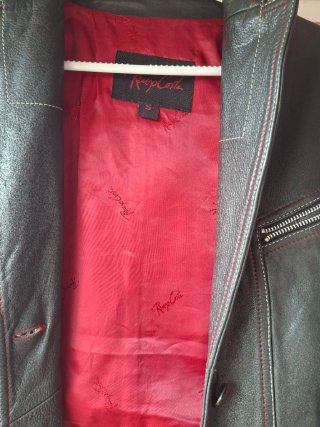 Chaqueta de Piel Renzo Acosta
