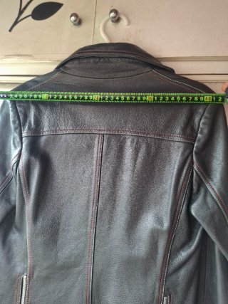 Chaqueta de Piel Renzo Acosta