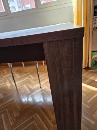 Mesa de Salón de Madera