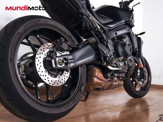 YAMAHA MT 09