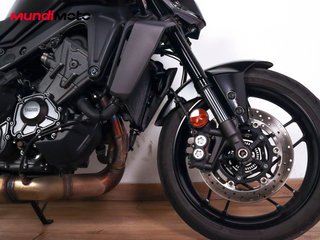 YAMAHA MT 09