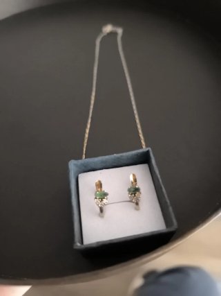 Conjunto Oro 18K y Esmeraldas