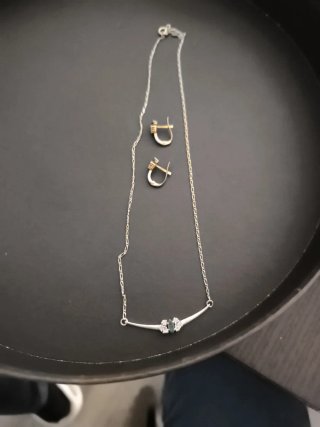 Conjunto Oro 18K y Esmeraldas