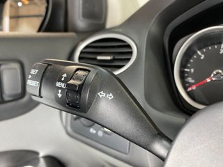 FORD Focus 2.0 TDCi CC Titanium
