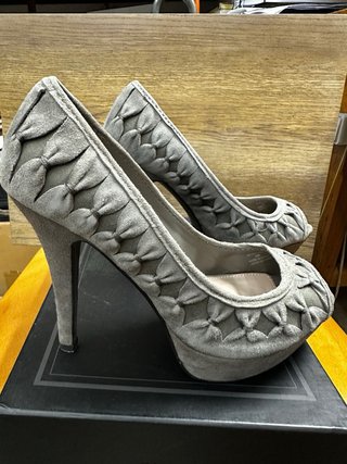 Zapatos Zara Gris Talla 37.