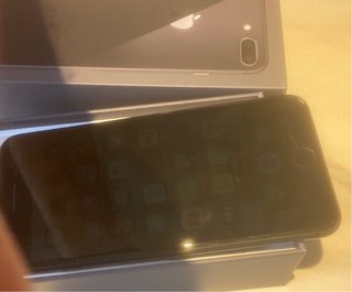iPhone 8 Plus 64GB Space Gray
