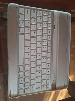 iPad 2 16GB con Teclado