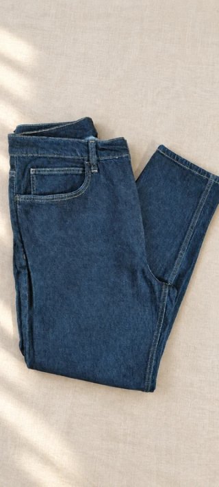 Pantalón vaquero Mango momfit pitillo tiro alto