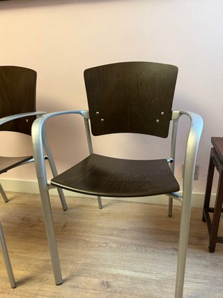 8 Sillas de Oficina Madera y Metal