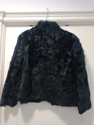 Chaqueta pelo rizado negro Talla S