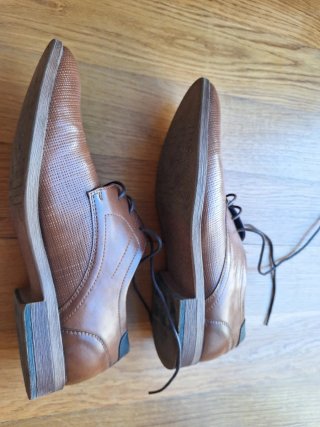 Zapatos B.BLAKE Marrones Talla 42