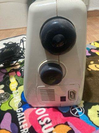 Máquina de coser Lervia KH 4001 con pedal