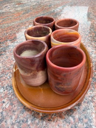Conjunto 6 Vasos Chupito Onix Marrón y Rojo
