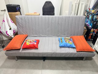 Sofá cama IKEA 200x140 cm
