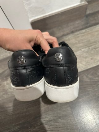 Zapatillas Guess Negras