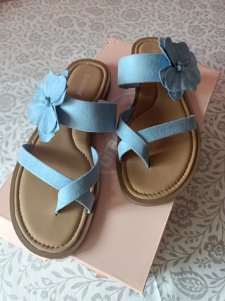 Sandalias Graceland Azules con Flor