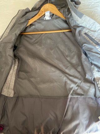 Anorak Quechua Gris
