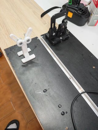 Máquinas para anillar cañas de pescar