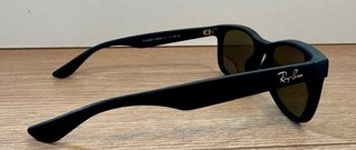 Gafas de sol Ray-Ban niño negras/azules
