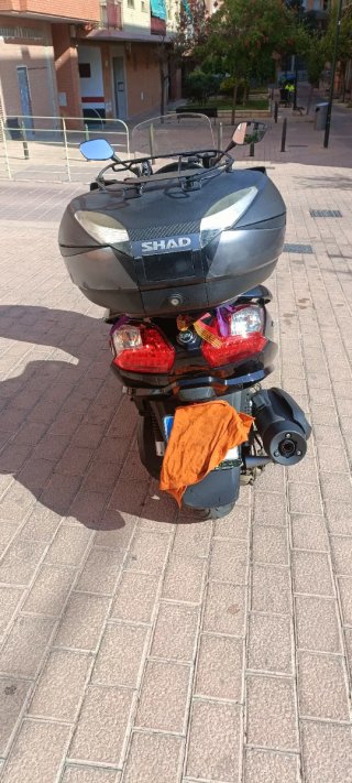 Maxi Scooter SYM Maxsym 400i