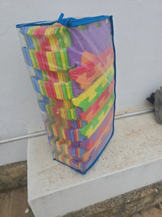 Baldosas de goma EVA multicolores