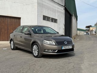 Volkswagen Passat 1.6 TDI advance