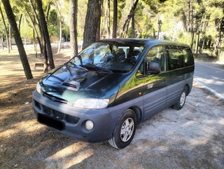 Hyundai H-1 2000