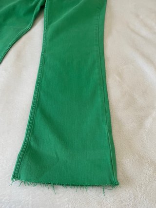 Pantalón Desigual cropped verde