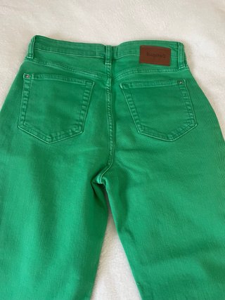 Pantalón Desigual cropped verde