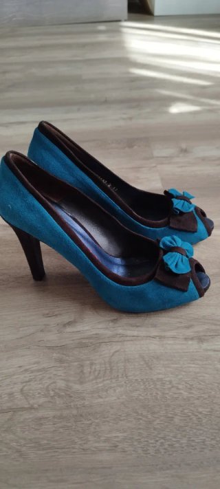 Zapatos de vestir azules y marrones talla 37