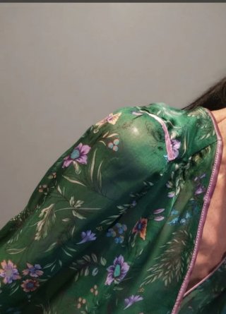 Blusa Massimo Dutti verde floral
