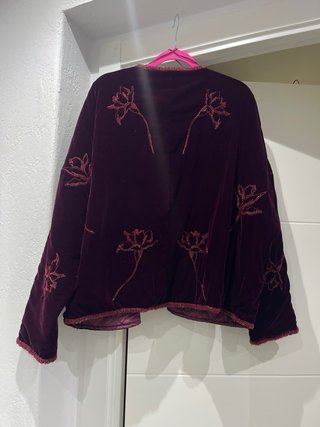 Chaqueta terciopelo y abalorios zara