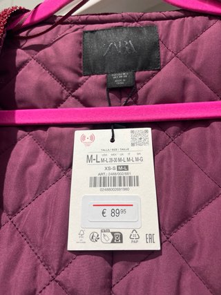 Chaqueta terciopelo y abalorios zara