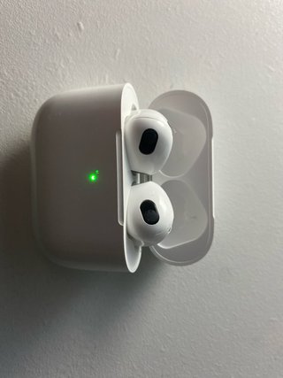 Apple AirPods Pro 2