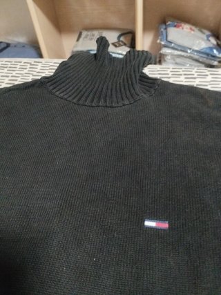 Jersey de cuello alto Tommy Hilfiger negro