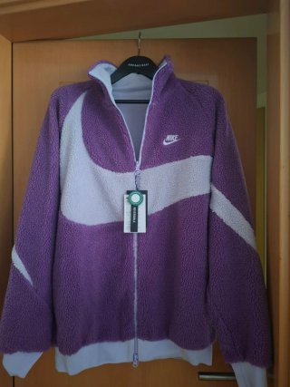 Sudadera Nike reversible morada y blanca