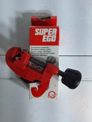 Cortatubos Super Ego