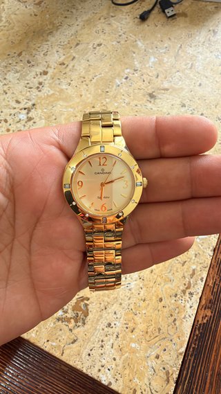 Reloj Candino Mujer Oro Esfera Nacarada