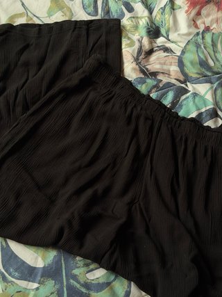 Pantalón Negro Holgado Lefties