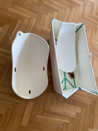Pack Bañera Stokke y respaldo + Bañera Puj lavabo