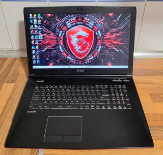 Ordenador portátil MSI Gaming i7, 16RAM Panta 17.3