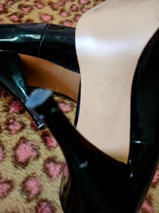 Zapatos Zara charol tacón fino Talla 38